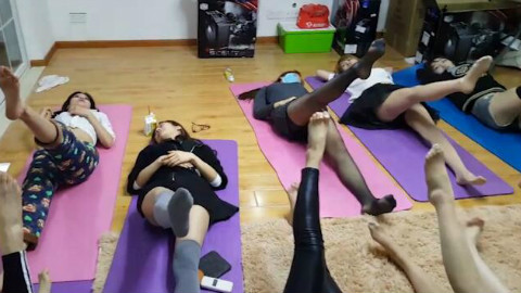 DG女团美腿秀
